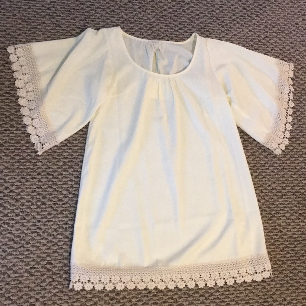 Off-white beach dress crochet details